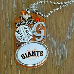 San Francisco Giants Glitter Dog Tag Necklace MLB Baseball Novelty Fan Jewelry